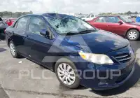 2013 Toyota COROLLA фото