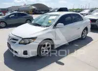 2013 Toyota COROLLA photo
