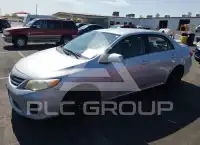 2013 Toyota COROLLA фото