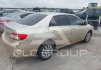 2013 Toyota COROLLA фото