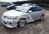 2013 Toyota COROLLA фото