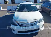 2013 Toyota COROLLA фото