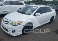 2013 Toyota COROLLA фото