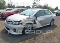 2013 Toyota COROLLA фото