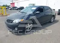 2013 Toyota COROLLA фото