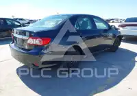 2013 Toyota COROLLA фото