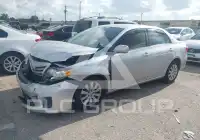 2013 Toyota COROLLA photo
