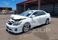 2013 Toyota COROLLA фото