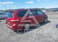 2013 Toyota SIENNA фото