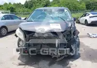 2013 Toyota SIENNA фото