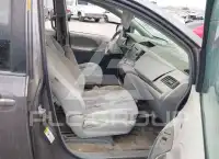 2013 Toyota SIENNA фото