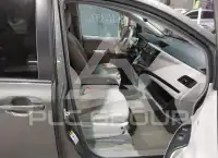 2013 Toyota SIENNA фото