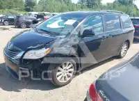 2013 Toyota SIENNA фото