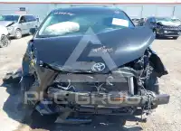 2013 Toyota SIENNA photo