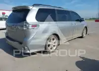 2013 Toyota SIENNA фото