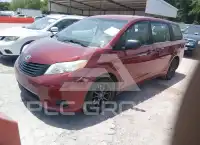 2013 Toyota SIENNA фото