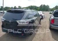 2013 Toyota SIENNA фото