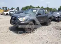 2013 Toyota TACOMA photo