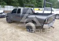 2013 Toyota TACOMA photo