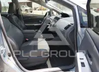2013 Toyota PRIUS фото