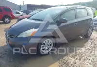 2013 Toyota PRIUS фото