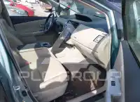 2013 Toyota PRIUS фото