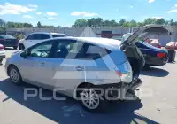 2013 Toyota PRIUS фото