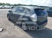 2013 Toyota PRIUS photo