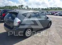 2013 Toyota PRIUS photo