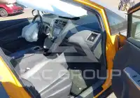 2013 Toyota PRIUS фото