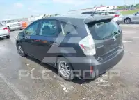2013 Toyota PRIUS фото