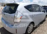 2013 Toyota PRIUS фото