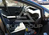 2013 Toyota PRIUS фото