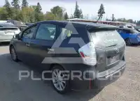 2013 Toyota PRIUS фото