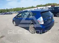 2013 Toyota PRIUS фото