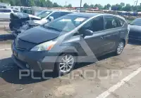 2013 Toyota PRIUS photo