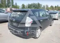 2013 Toyota PRIUS фото