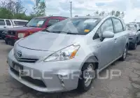 2013 Toyota PRIUS фото