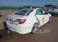 2013 Toyota CAMRY фото