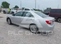 2013 Toyota CAMRY фото