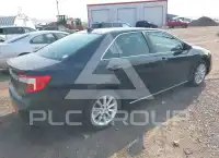 2013 Toyota CAMRY фото