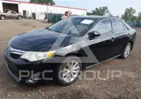 2013 Toyota CAMRY фото