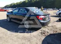 2013 Toyota CAMRY фото