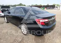 2013 Toyota CAMRY фото