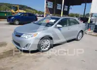 2013 Toyota CAMRY фото