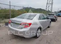 2013 Toyota CAMRY фото