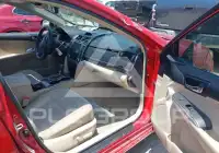2013 Toyota CAMRY фото