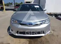 2013 Toyota CAMRY фото