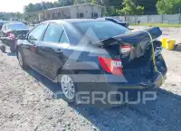 2013 Toyota CAMRY фото