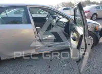 2013 Toyota CAMRY фото